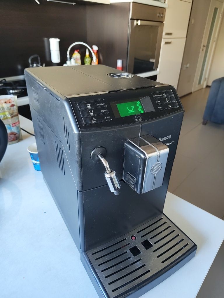 Кафемашина Saeco Minuto HD 8862