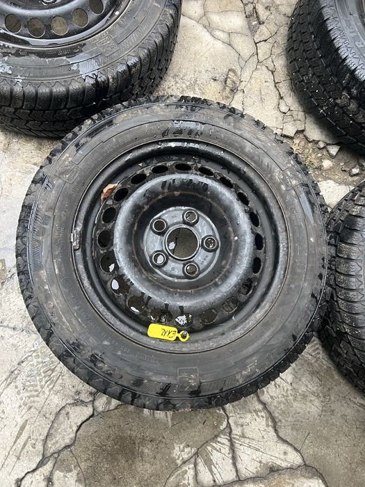 Jante tabla/otel 16’ Vw T5 cu cauciucuri M+S 205/65/16C