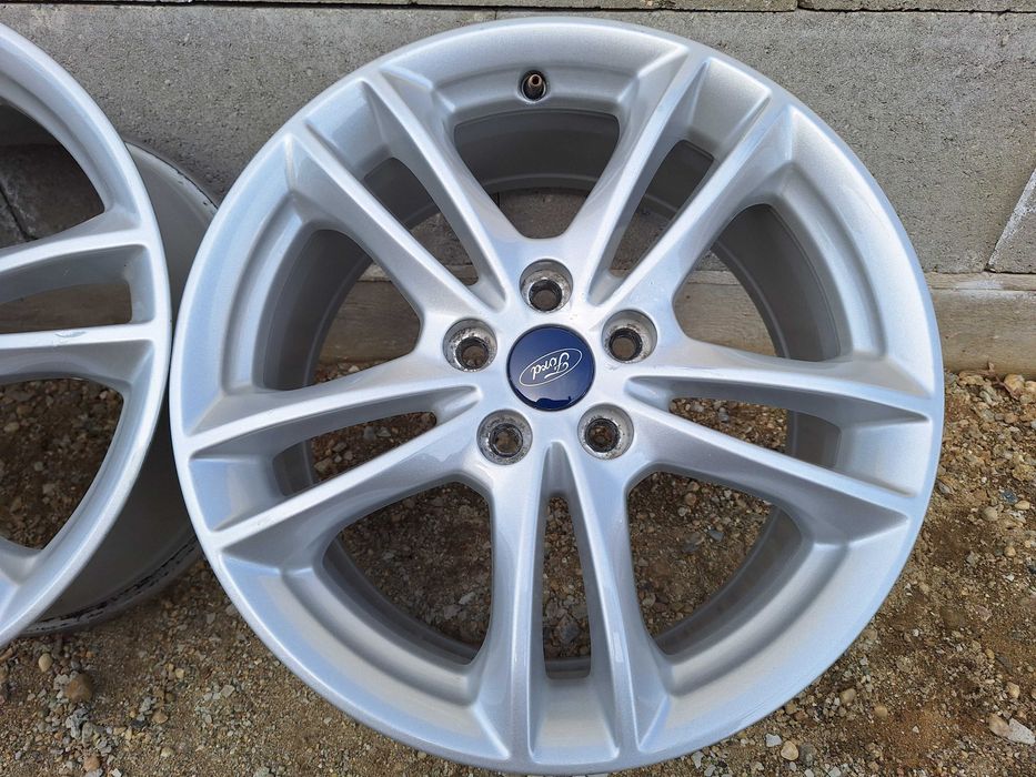 Vând set 4 jante aliaj pe 17  Ford Mondeo,  Focus, kuga, C Max etc.