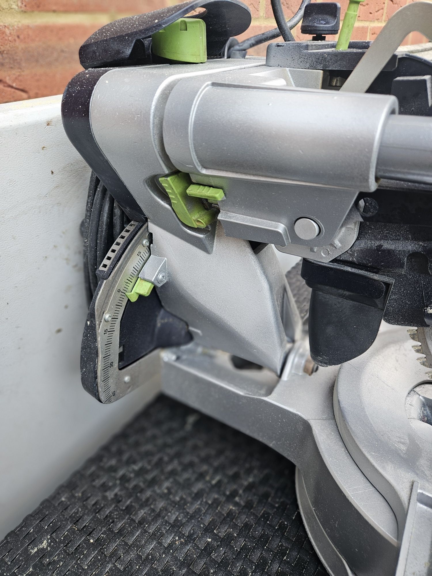 Circular unghiular Festool