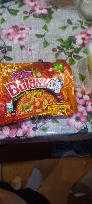 Упаковка лапши от булдак очень редкая