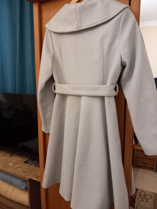 Светло синьо елегантно палто