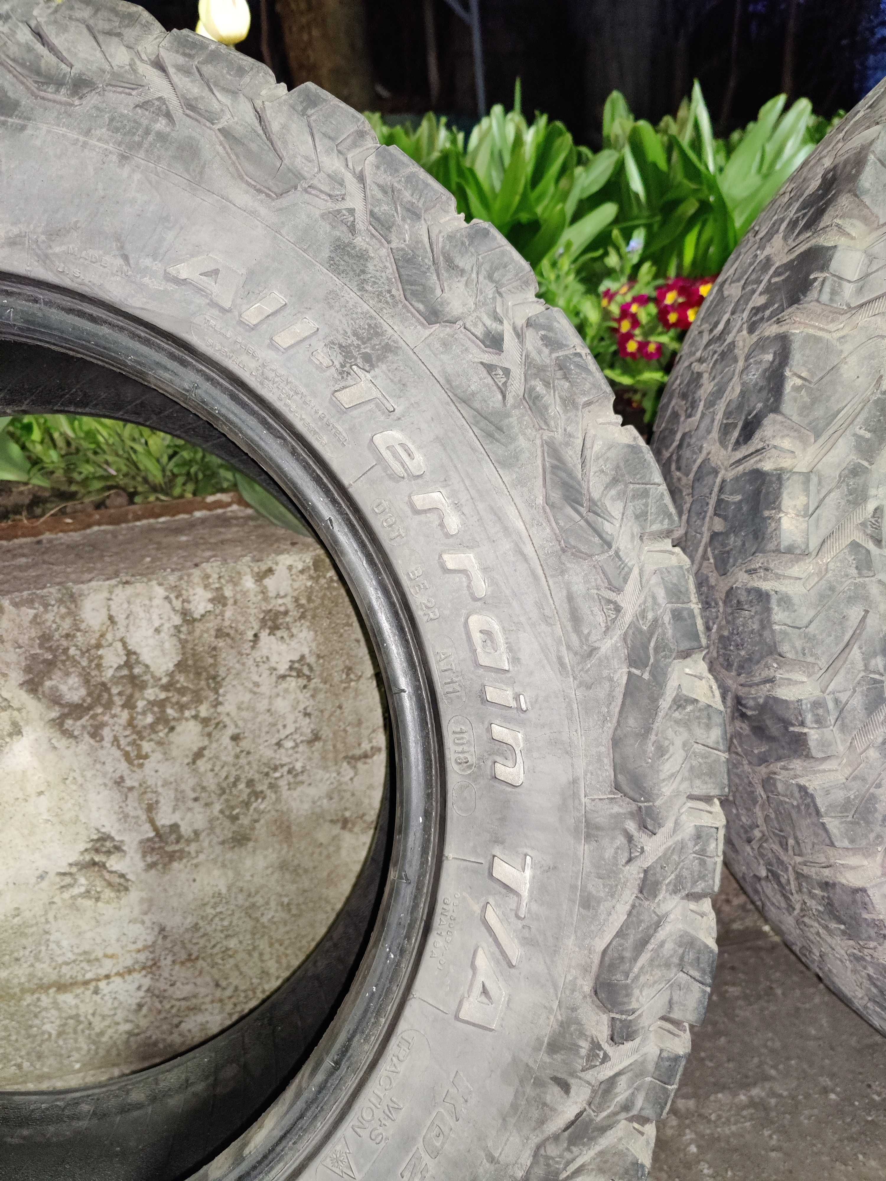 3 шины BF Goodrich All Terrain T/A ko2 265/65 R17