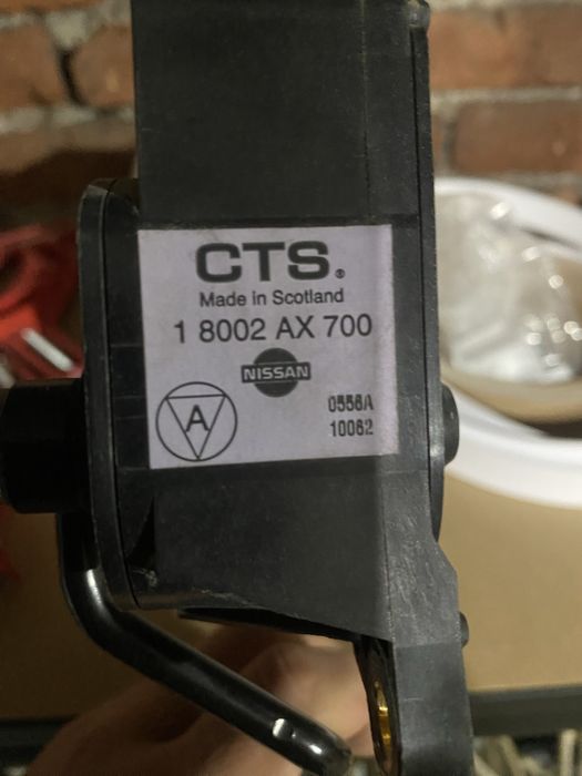 Педал на газта за Nissan Micra k12