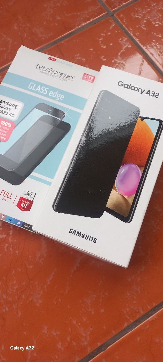 Samsung A 32 - full box