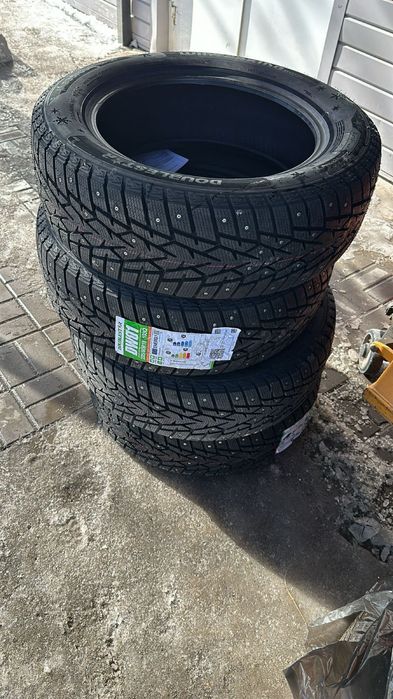 235/60/18 Зима шип