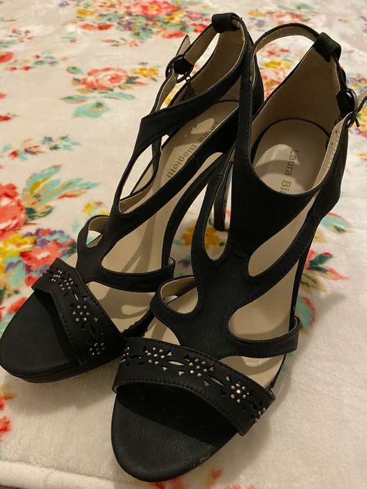 Pantofi piele Laura Biagiotti