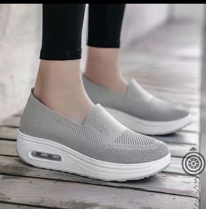 Женская летняя обувь