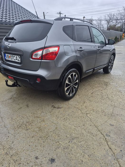 Nissan Qashqai facelift 1.6  benzină CAMERĂ 360