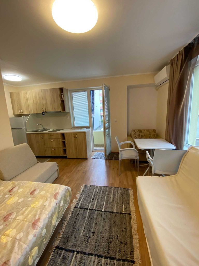 Продава се Едностаен апартамент в Несебър - 30 кв.м за 1800 €/кв.м - Снимка #1