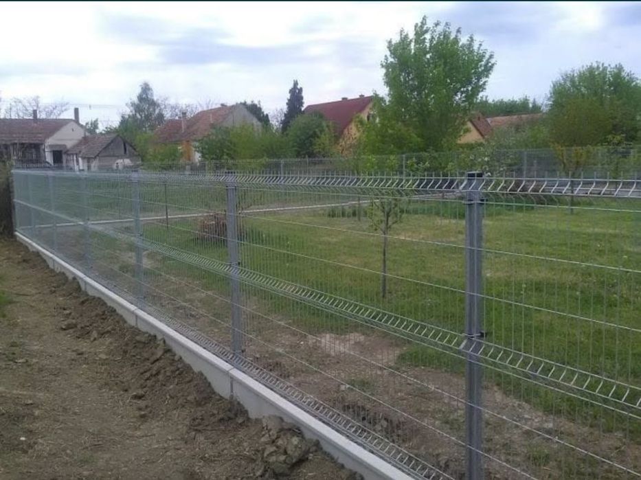 Executam garduri