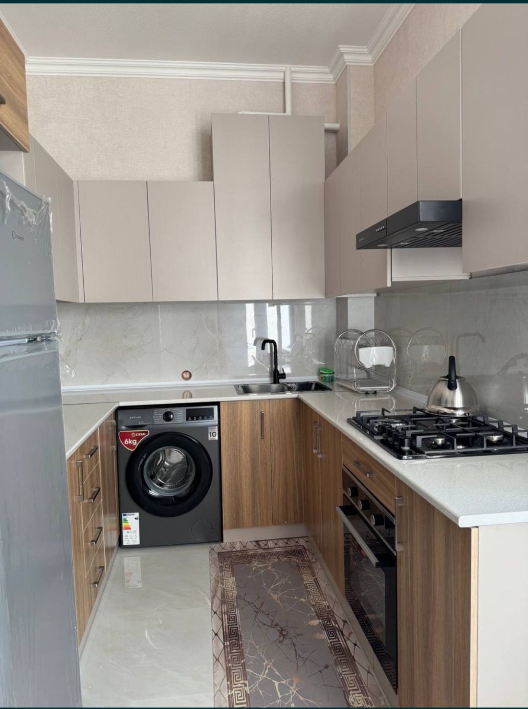 Мирабад Аренда2х комнатной квартиры в новостройке на долго срок
HOBOCT