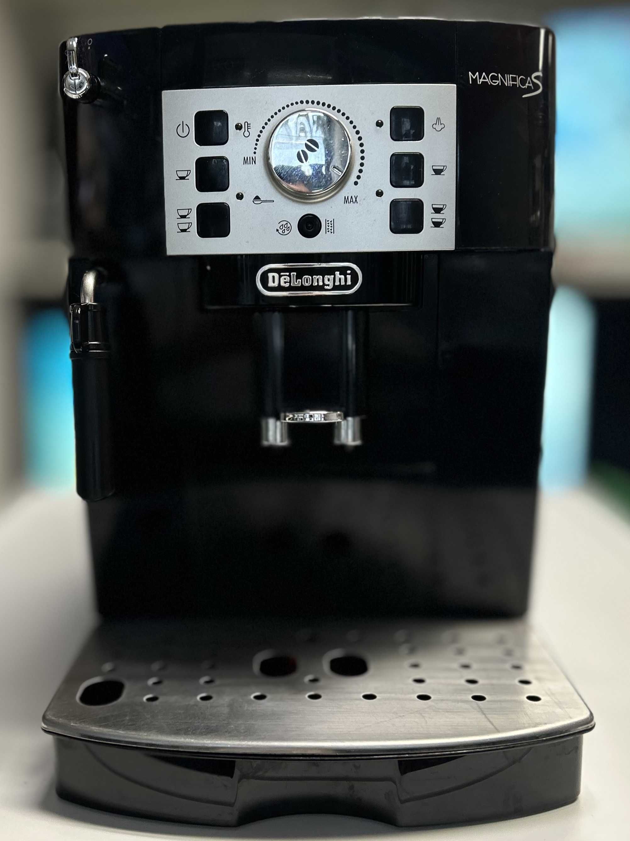 Кафемашина Delonghi Magnifica S