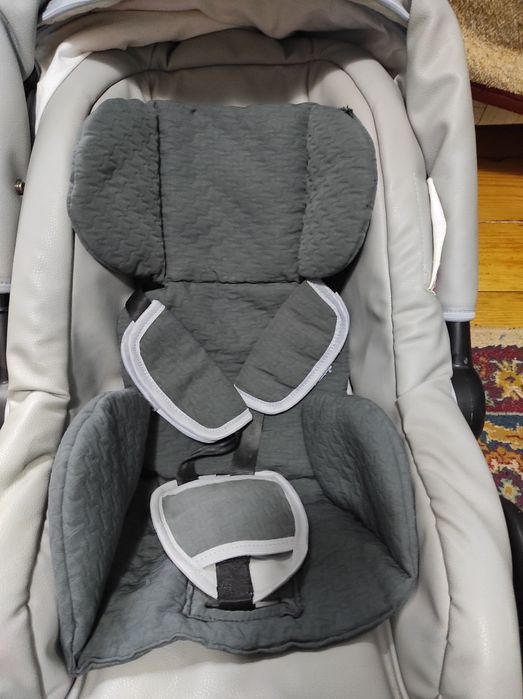 Cărucior gemeni  3 in 1