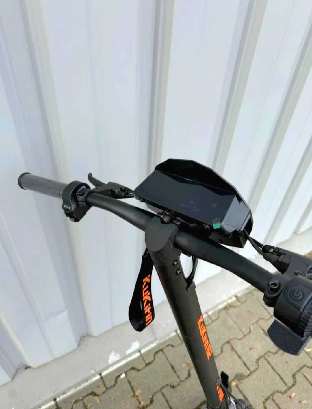 Trotineta electrica kukirin g2 2025 NOUA