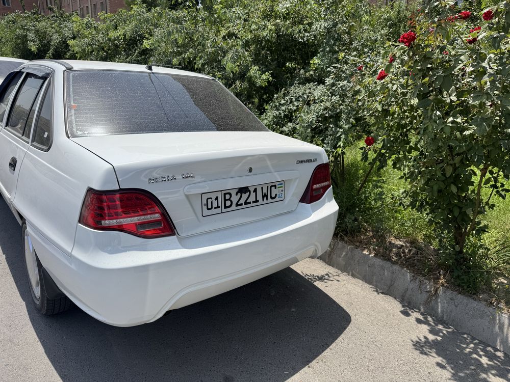 Сотилади нексия 2