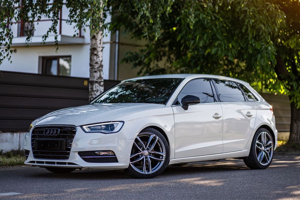 Audi A3 S line impecabil tehnic si optic