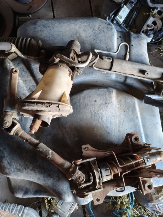 Piese auto Ford focus