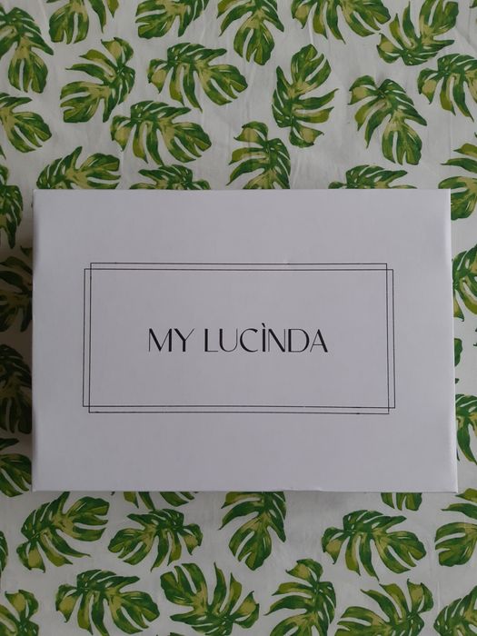 Бански my lucinda