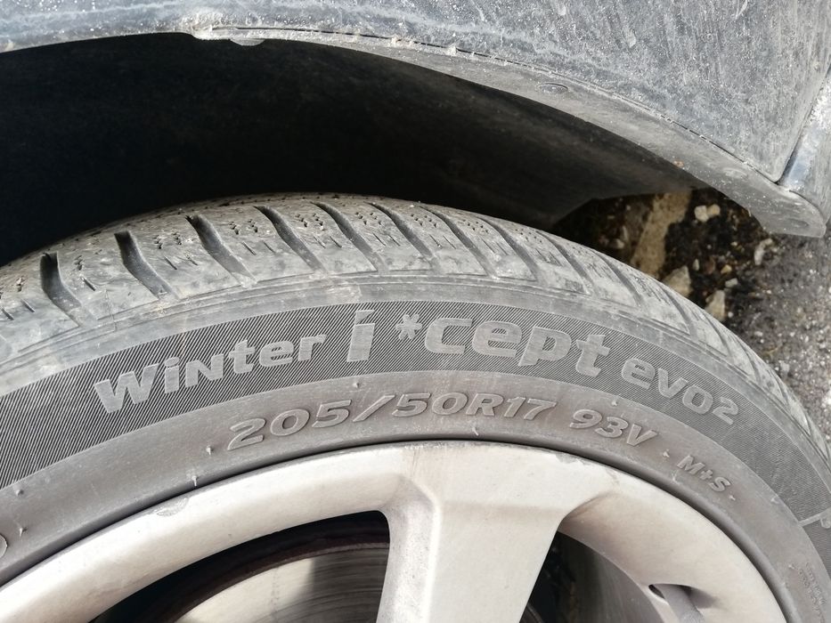 Зимни гуми Hankook 205/50/17