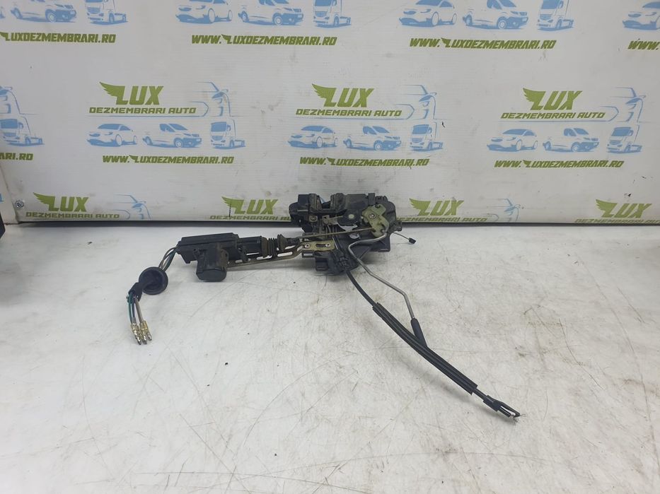 Broasca usa stanga fata 3b1837015an Volkswagen VW Polo 4 9N  [din 200