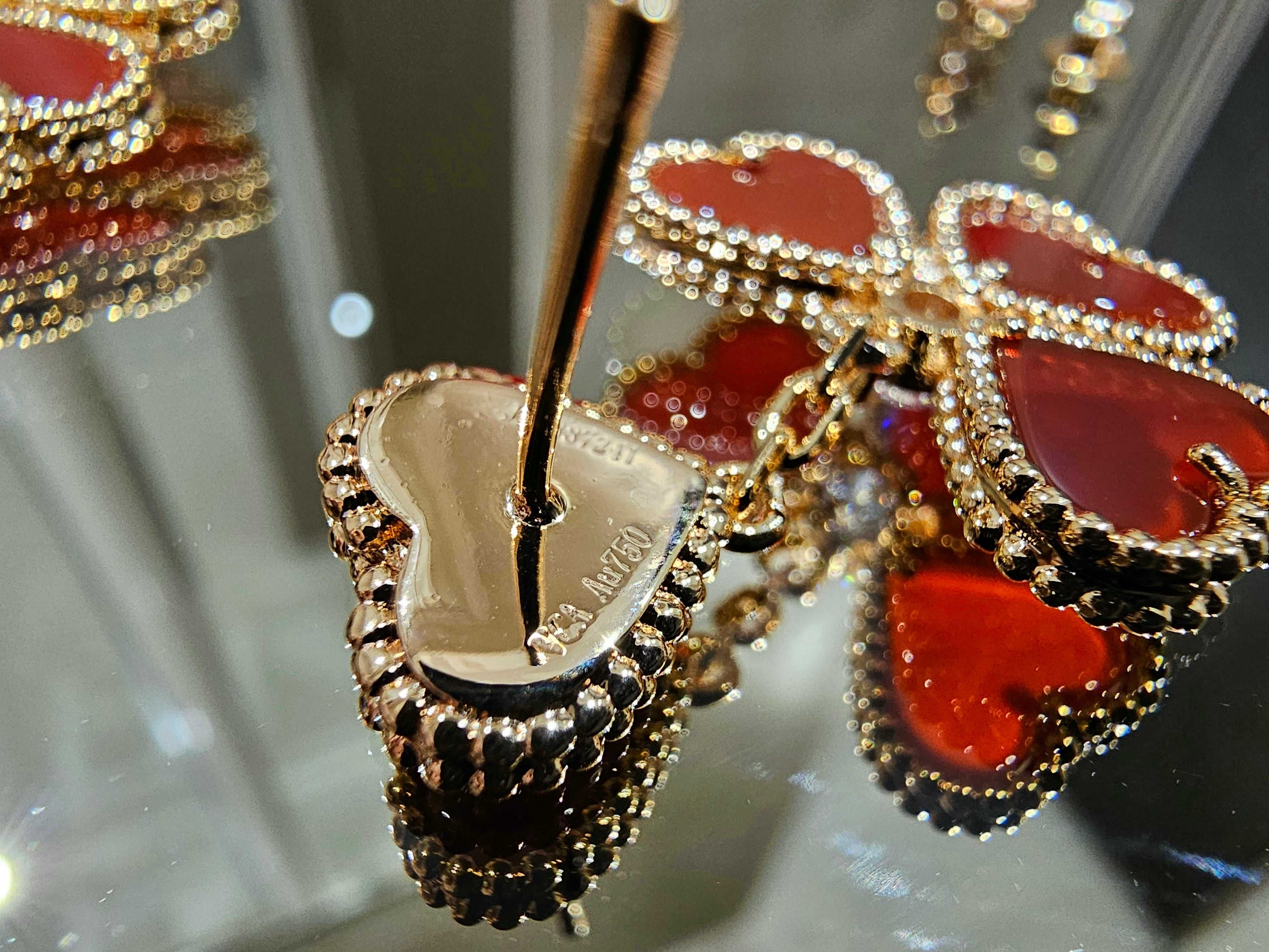 Van Cleef & Arpels VCA Rose Red Sweet Hearts Alhambra Дамски Обеци