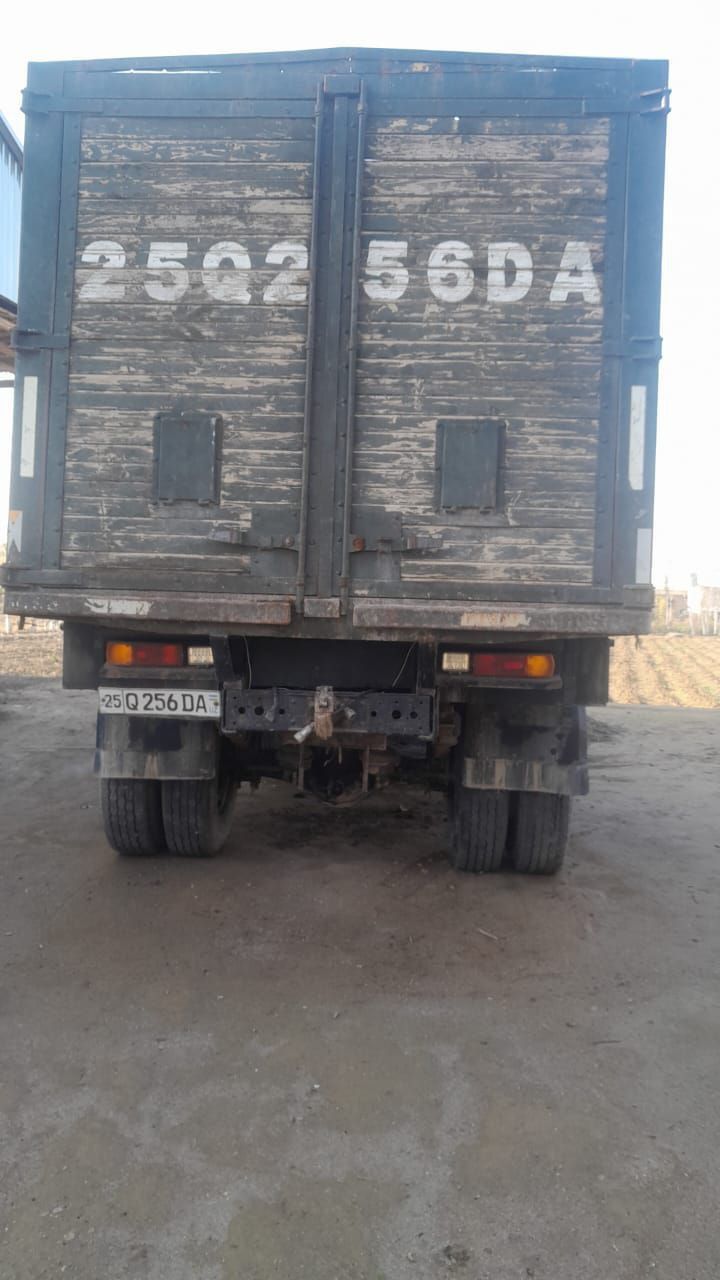 Zil 130 balonlar yangi 100 foiz