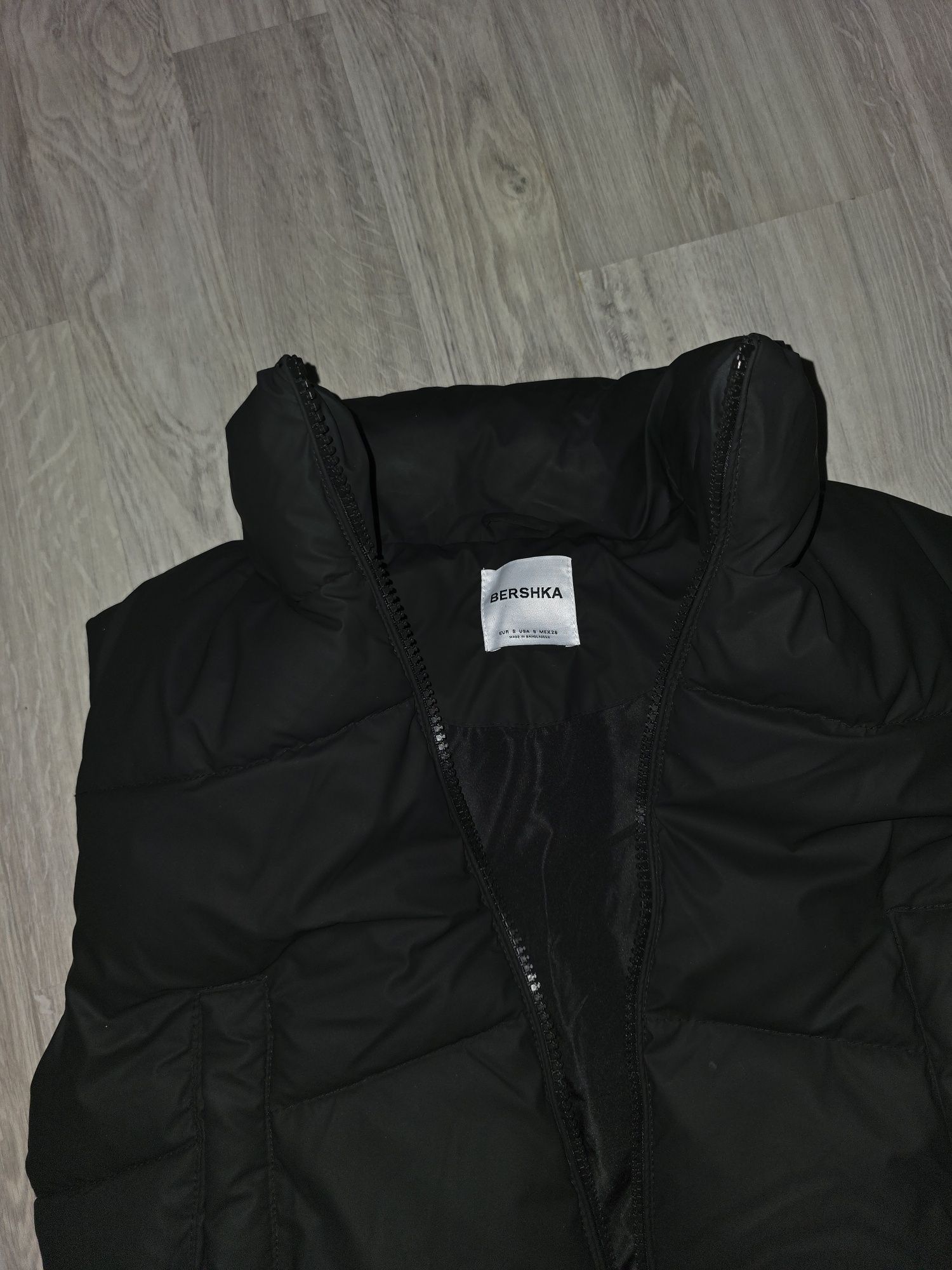 Дамси елек Bershka