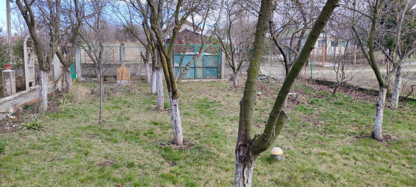 Casă de vânzare, Județul Giugiu