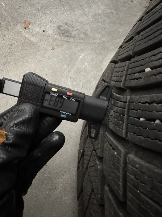 285 40 22 зимни гуми