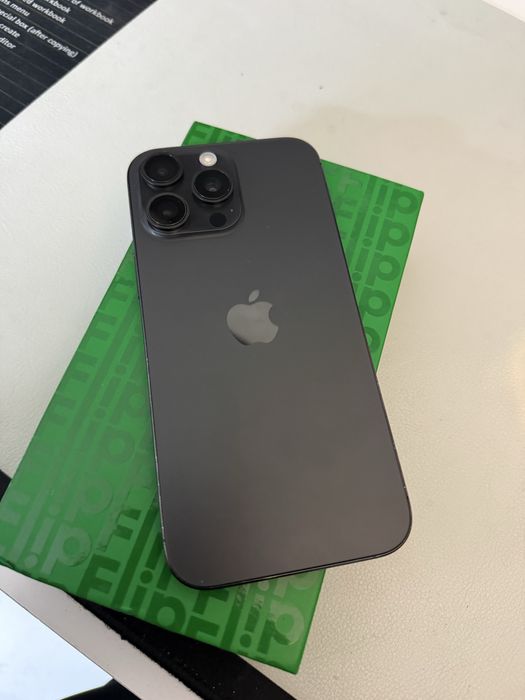 iPhone 16 Pro Max 512 GB, 92% baterie