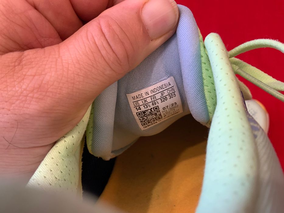 Adidas supernova-оригинални маратонки 49 размер