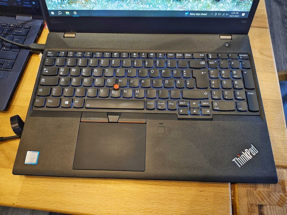 Workstation Lenovo T580 I7 8650U Ecran FlexView 15 256Gb SSD DDR4 Ram
