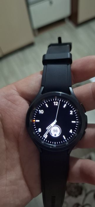 Продам часы Galaxy watch 4 classic
