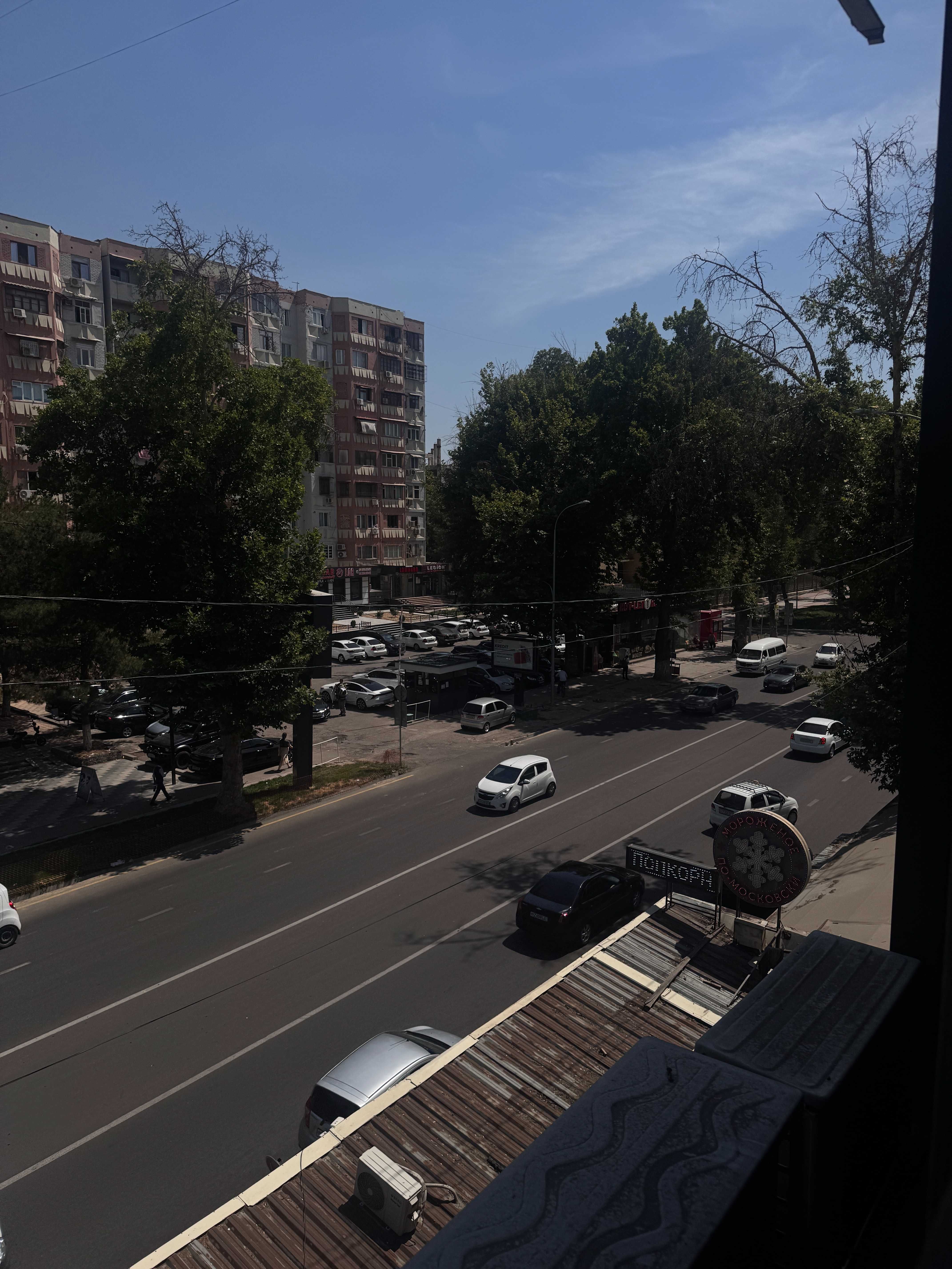 “Qatortal” bozorida do‘konlar ijaraga beriladi!