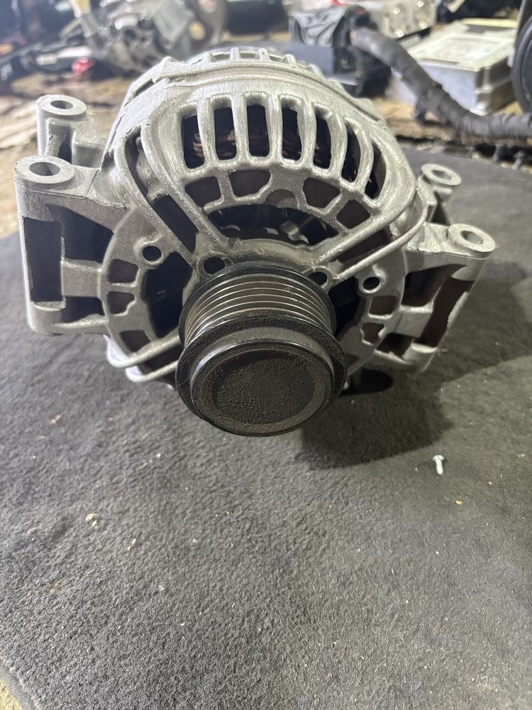 Audi A4 B8 1.8tfsi Динамо