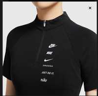 Рокля Nike Sportswear Swoosh .