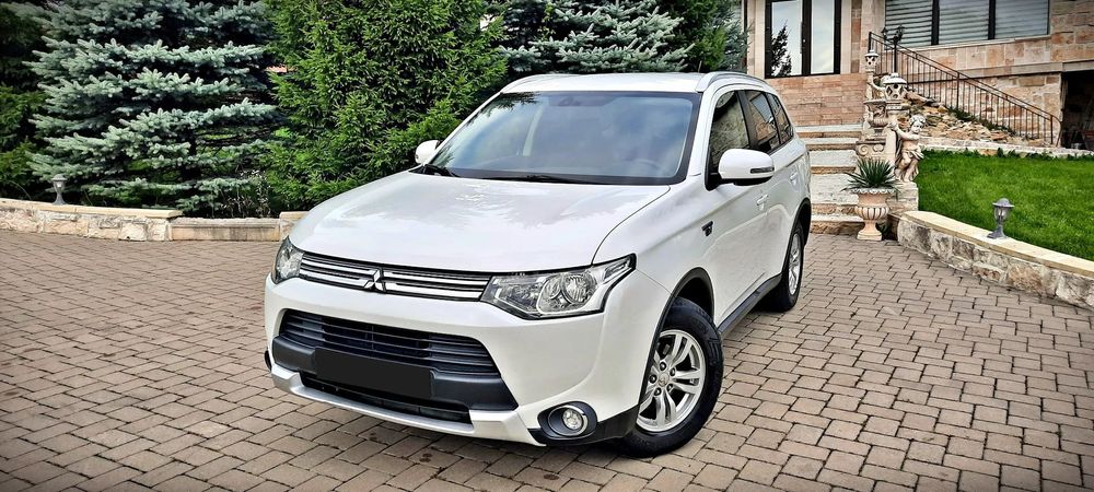 Mitsubishi Outlander Autoturism Foarte intretinut care nu necesita investitii