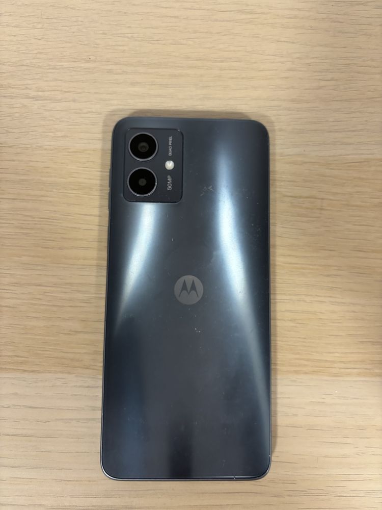 Продавам Motorola g14 128gb