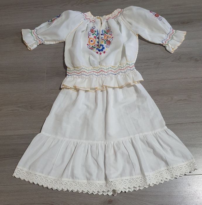 Costum popular - copii 6- 9 ani