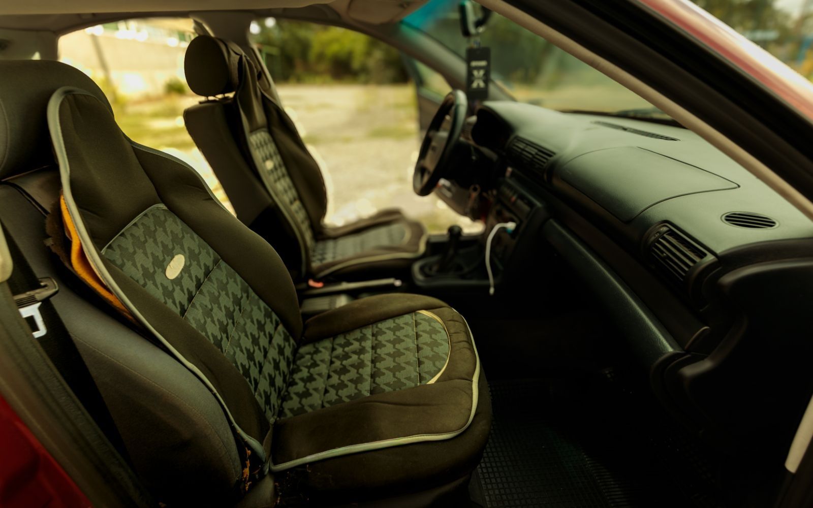 Audi A4 1.8 125к.с ADR/климатроник