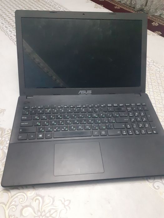 Asus Laptop Kompyuter