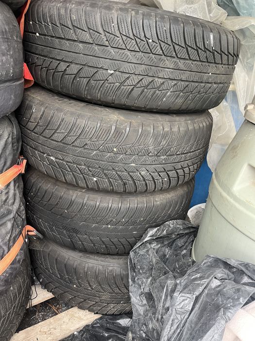 Cacucuri +jante tabla 225 60 r16 bridgestone runflat.