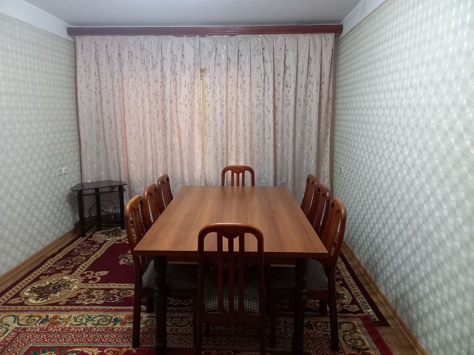 Аренда Метро Шахристанская 2 х комн.с обстановкой.