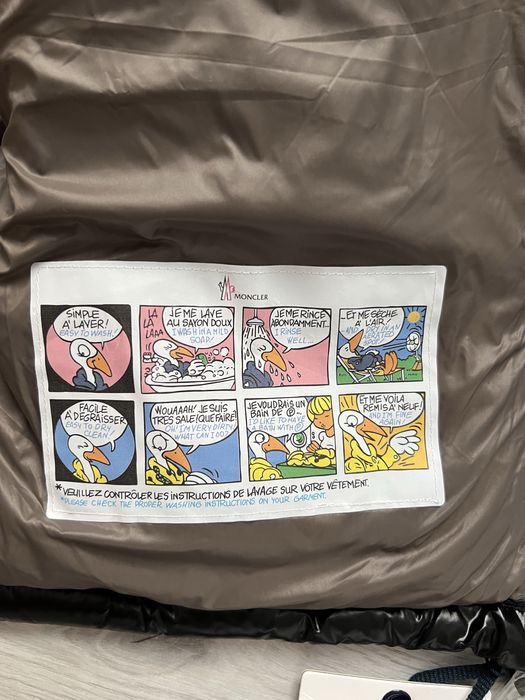 Geaca M.o.nc.l.e r  Maya