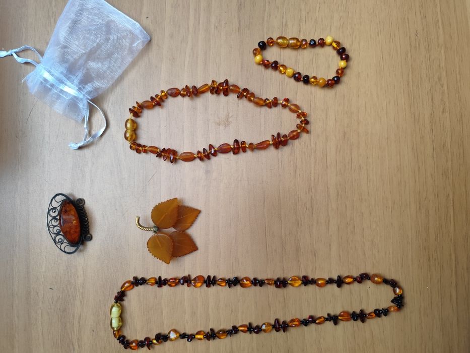 Бижута от натурален балтийски кехлибар