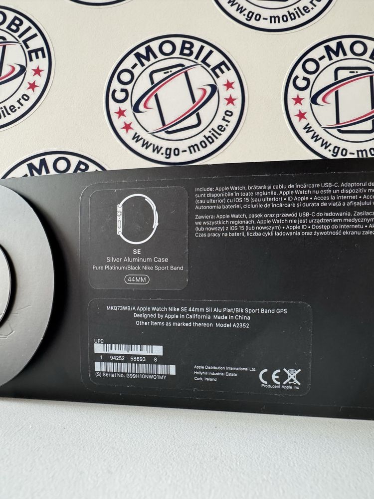 Apple Watch SE - 44MM - Nike Edition - Platinum - Impecabil - Garantie