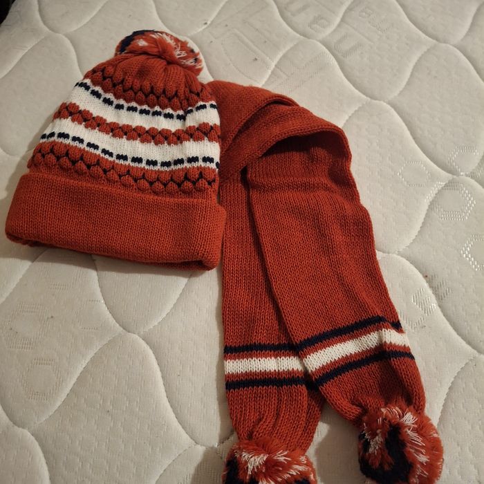 Комплектхшапка и шал