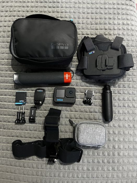 Gopro hero 10 black + accesorii