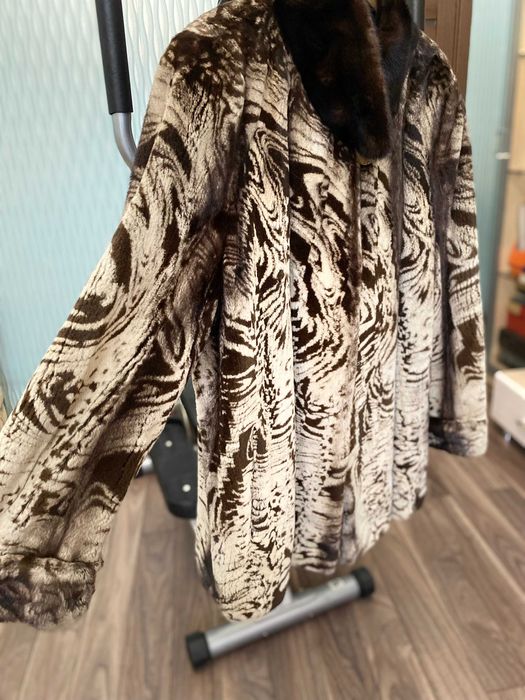 Продам норковую шубу, б/у